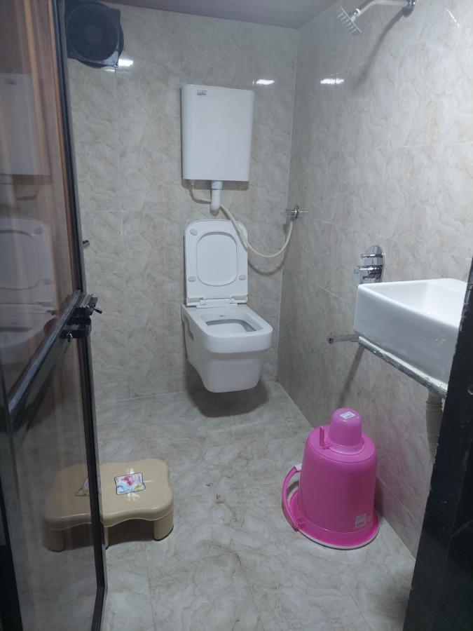 Asra Dormitory For Male And Female مومباي المظهر الخارجي الصورة